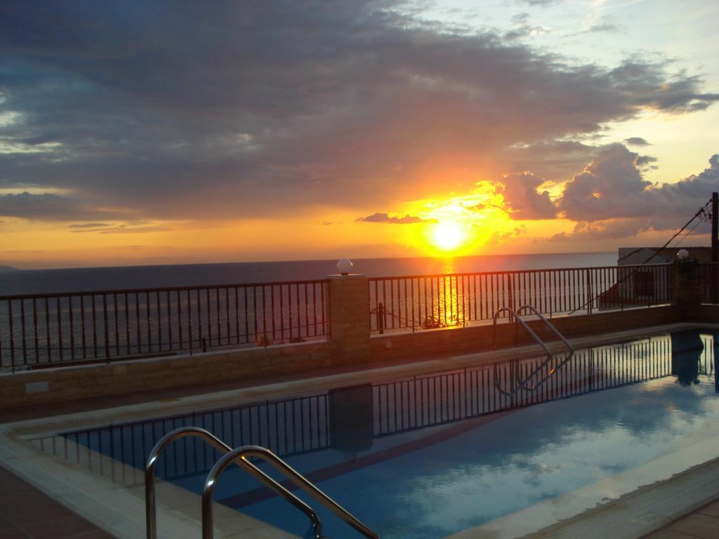 Hotel Anastazia Poros  Exteriér fotografie